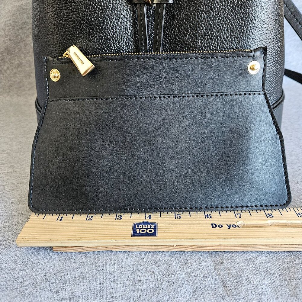 Michael Kors Mercer Gallery Convertible Bucket Leather Shoulder Bag Black/Gold - Picture 12 of 16